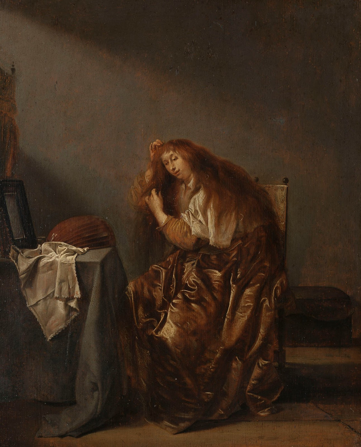Woman in front of the mirror
