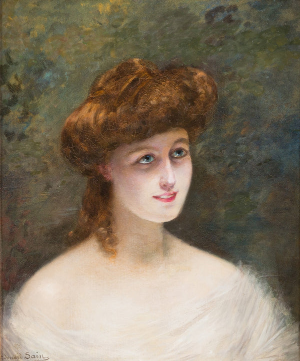 Portrait of a beauty with red hair