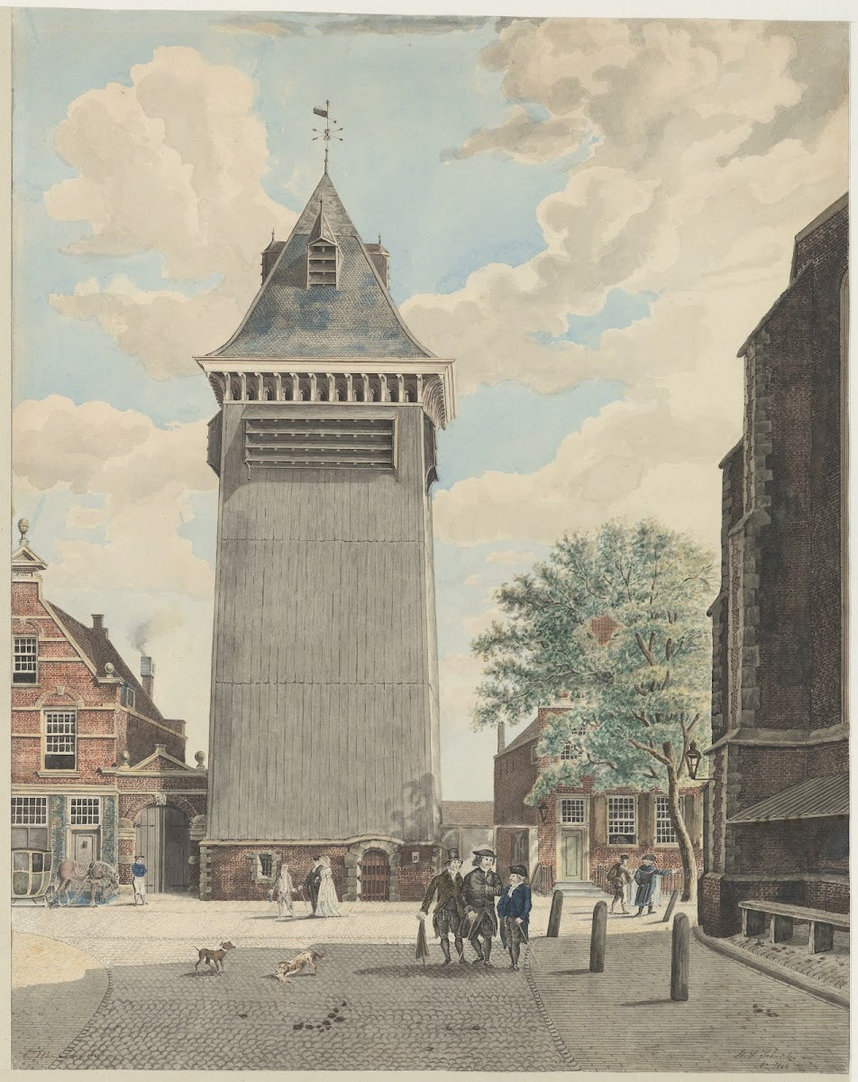 Gezicht op het Klokhuisplein vanaf de Riviervismarkt met op de achtergrond het K